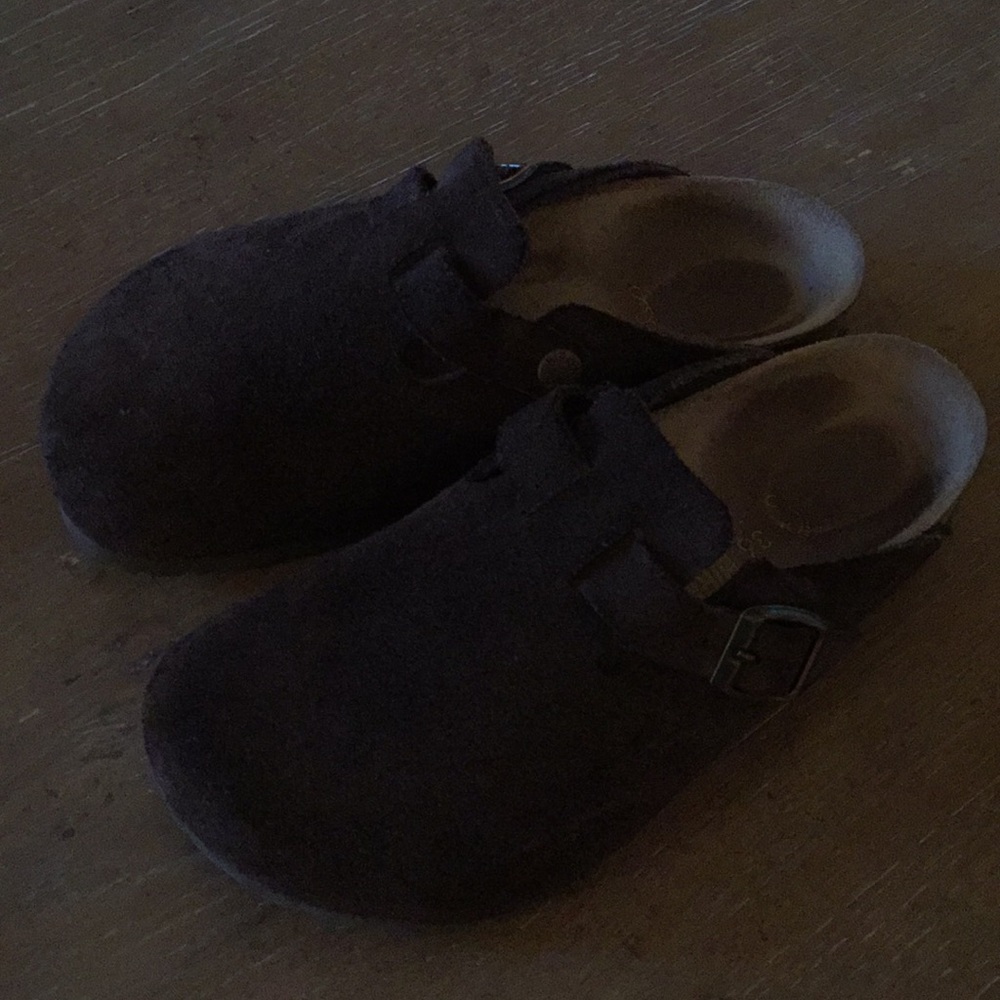 Birkenstock’s size 36 (6)